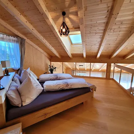 Anna Salzburg * גרודיג